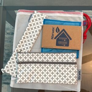 Norwex Blue and Gray Cleaning Set with Mesh Bag
